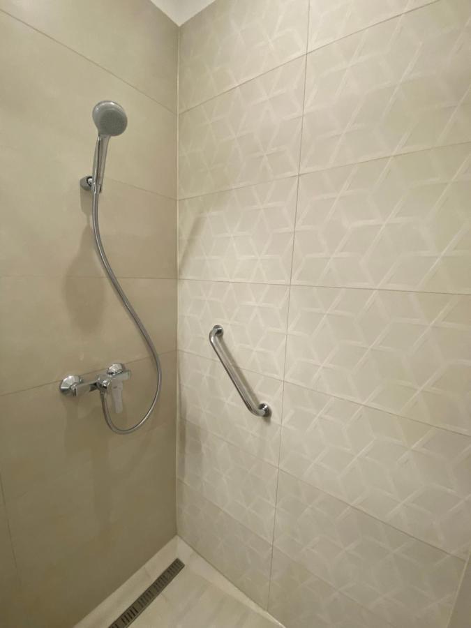 Peto Apartman غيور المظهر الخارجي الصورة